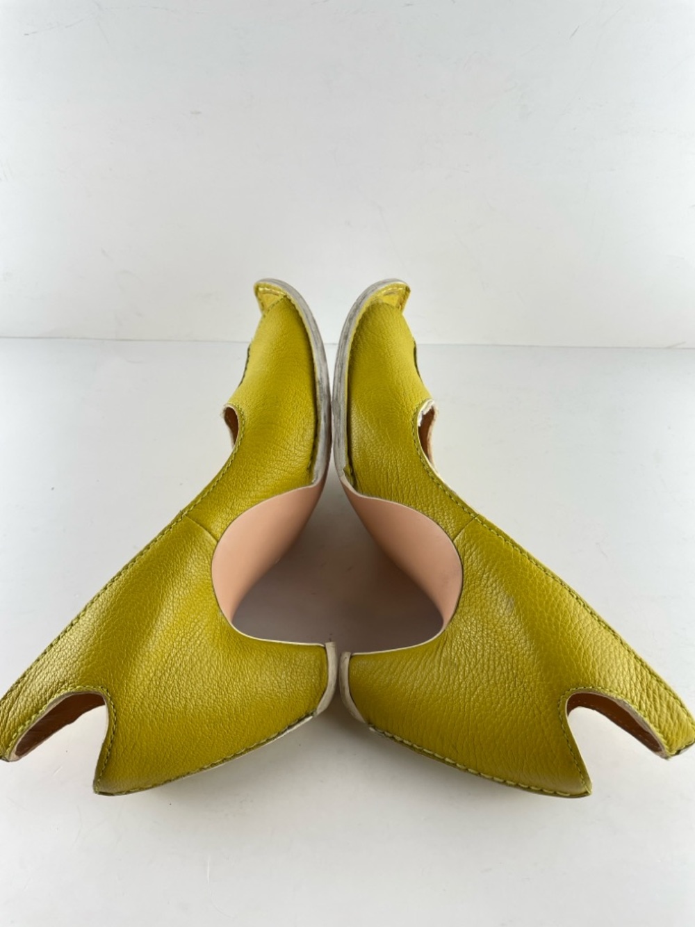 Camper Leather Peep Toe Heels Size 39 Yellow Sculptural Wedge Pumps - Picture 7 of 9